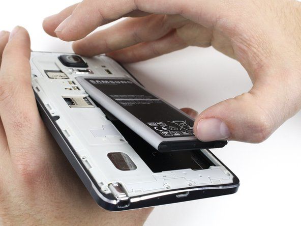 Samsung Galaxy Note 4 akumulatora nomaiņa