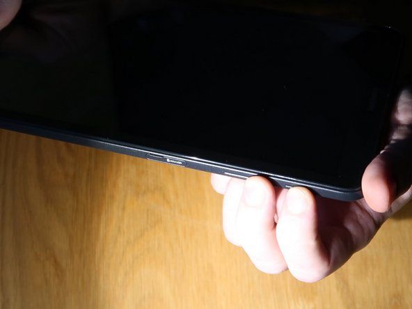 Sebaik sahaja logo Samsung dipaparkan di skrin lepaskan butang kuasa' alt=