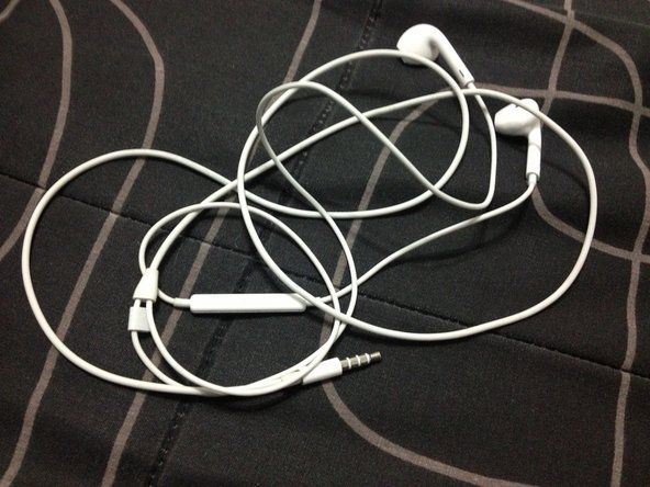 Jak čistit Apple EarPods