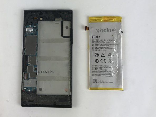 ZTE Grand X MaxPlusバッテリーの交換
