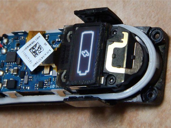 Utskifting av Fitbit Charge HR-batteri' alt=