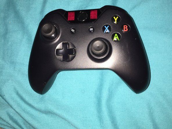 Sāciet ar Xbox One kontroliera lietošanu (:' alt=