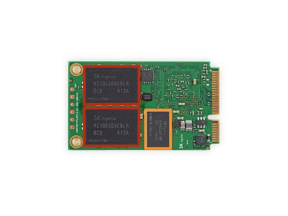 SK Hynix H27QEGDVEBLR 32 GB NAND Flash (négy IC összesen 128 GB-hoz)' alt=