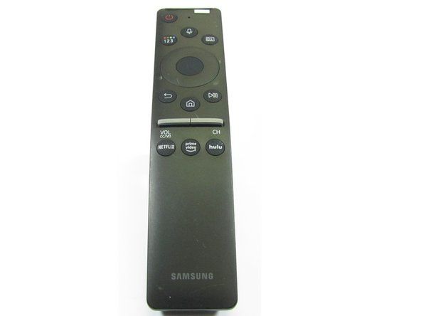 Samsungi QLED TV nutipult koos hääljuhtimisega' alt=